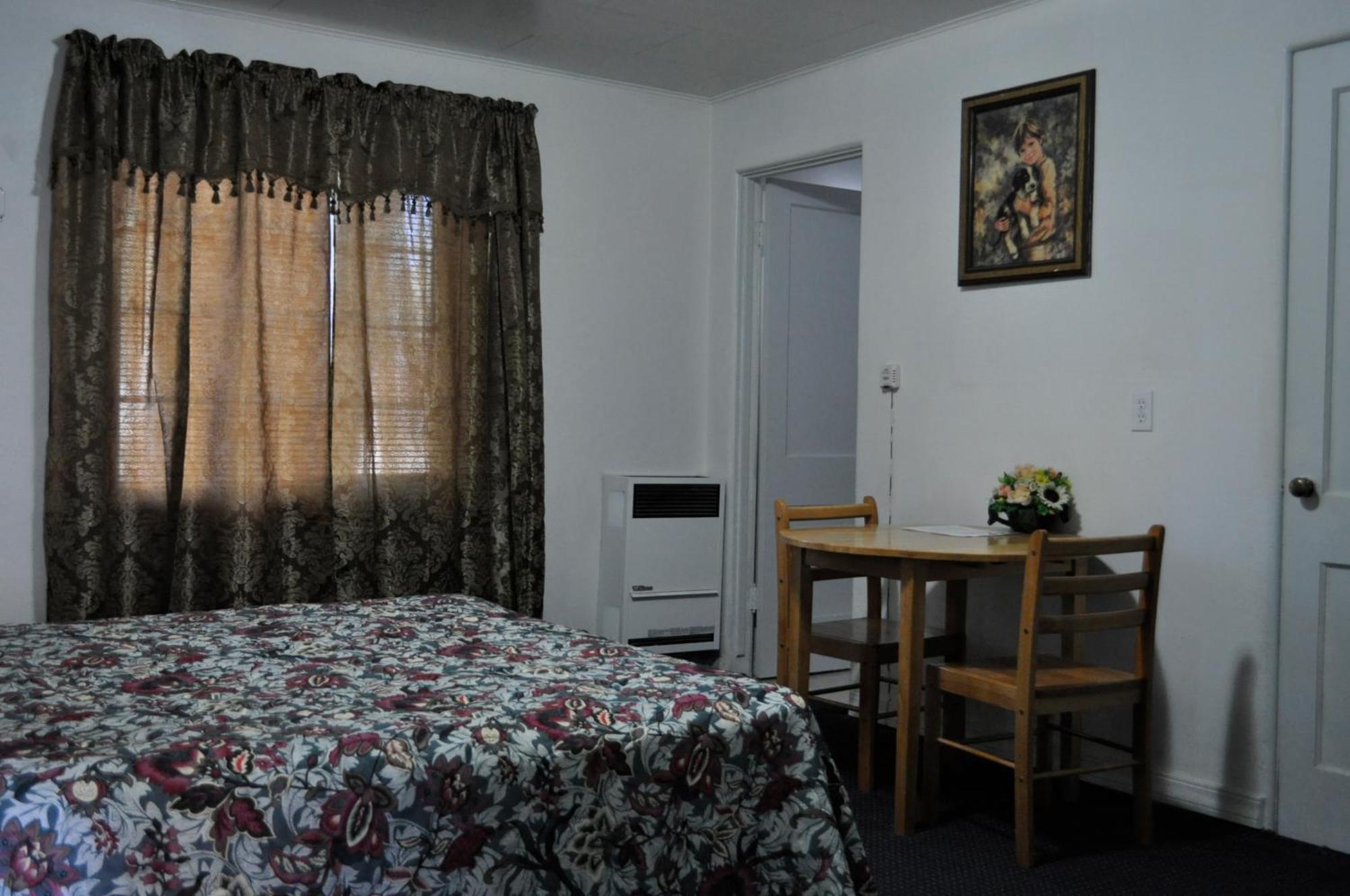 Western Motel Lovell Экстерьер фото