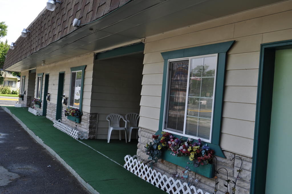 Western Motel Lovell Экстерьер фото